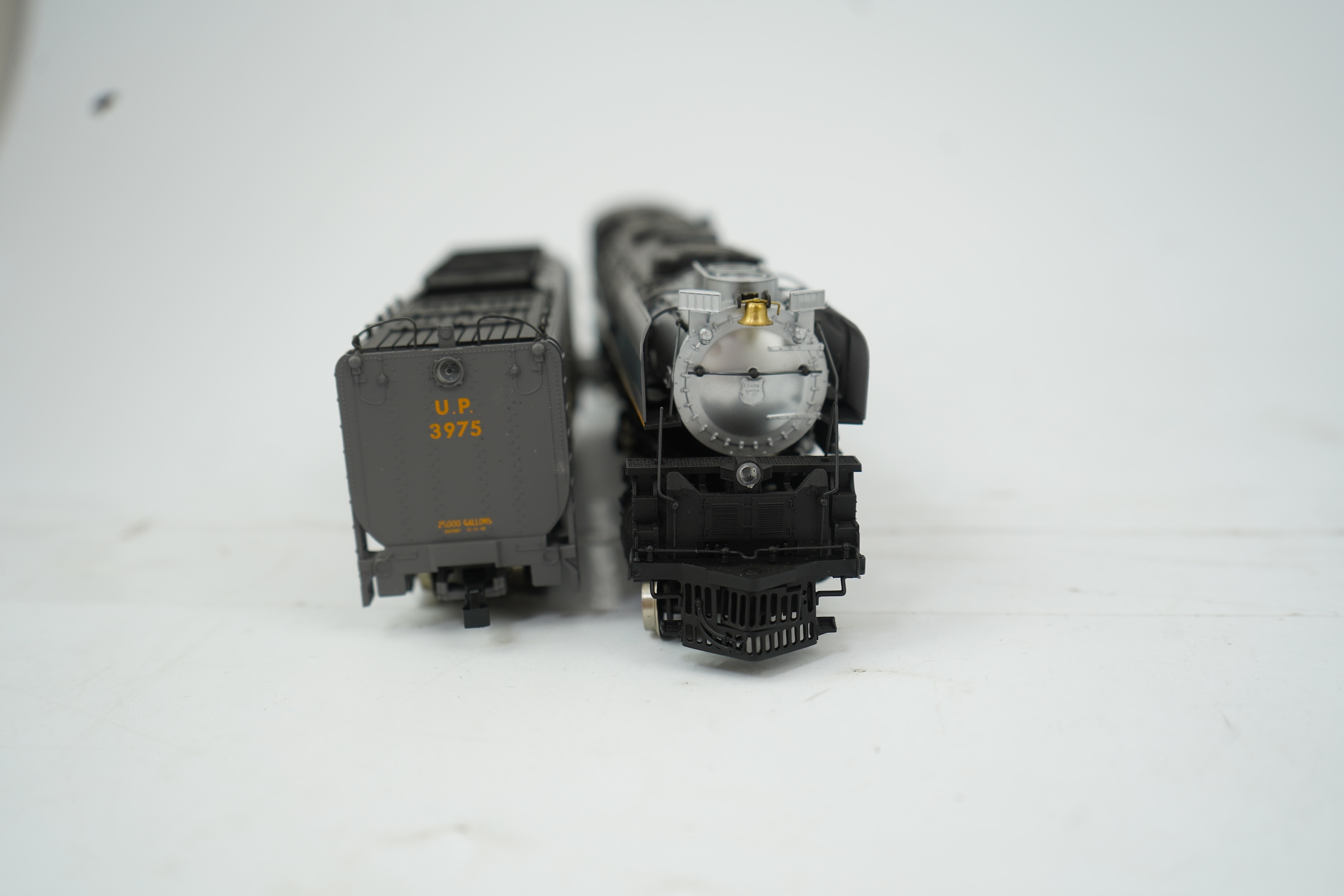 Two HO gauge Rovarossi Union Pacific locomotives; 3975, 4-6-6-4 tender locomotive, together with 836, 4-8-4 tender locomotive, both powered for two rail operation.